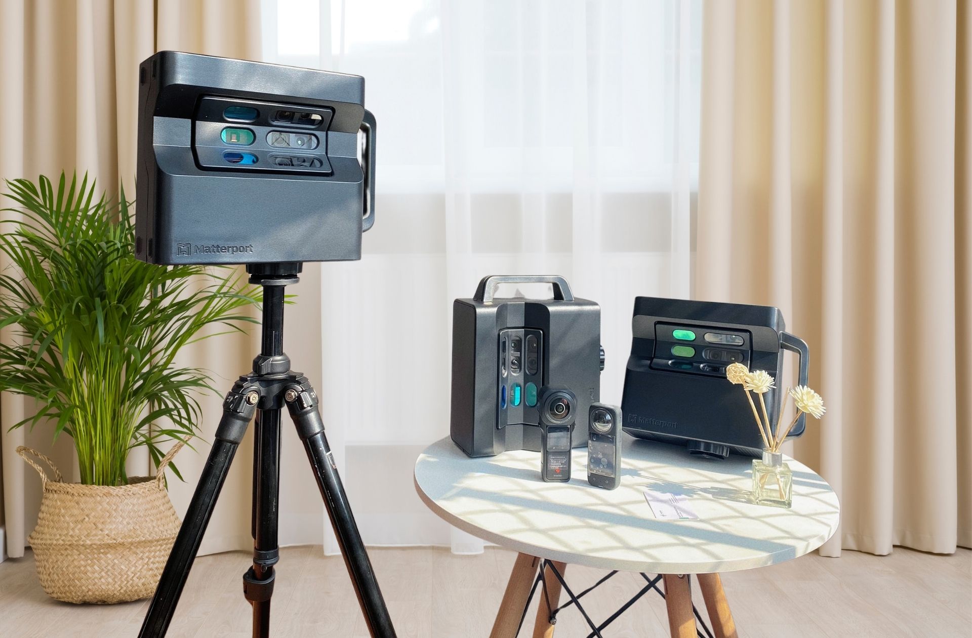 Khám Phá Công Nghệ Chụp Ảnh 3D Matterport - Chìa Khóa Mở Cửa Cho Trải Nghiệm Thực Tế Ảo Hoàn Hảo!